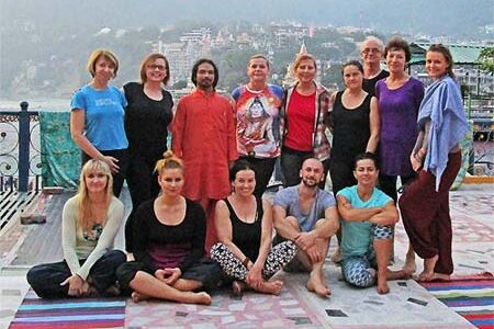 Best-ryt-ttc-Yoga-Teacher-training-course-rishikesh-india-himalayan-yoga-retreats-108